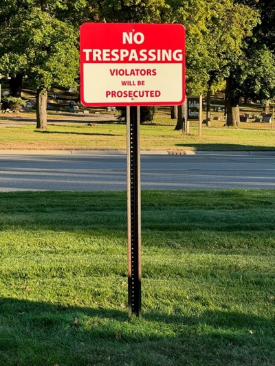 Exterior Signage Photo